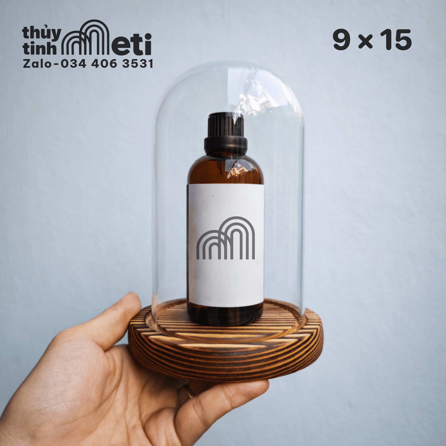Chụp thủy tinh đế gỗ 9x15 (2) Chụp thủy tinh đế gỗ 9x15
